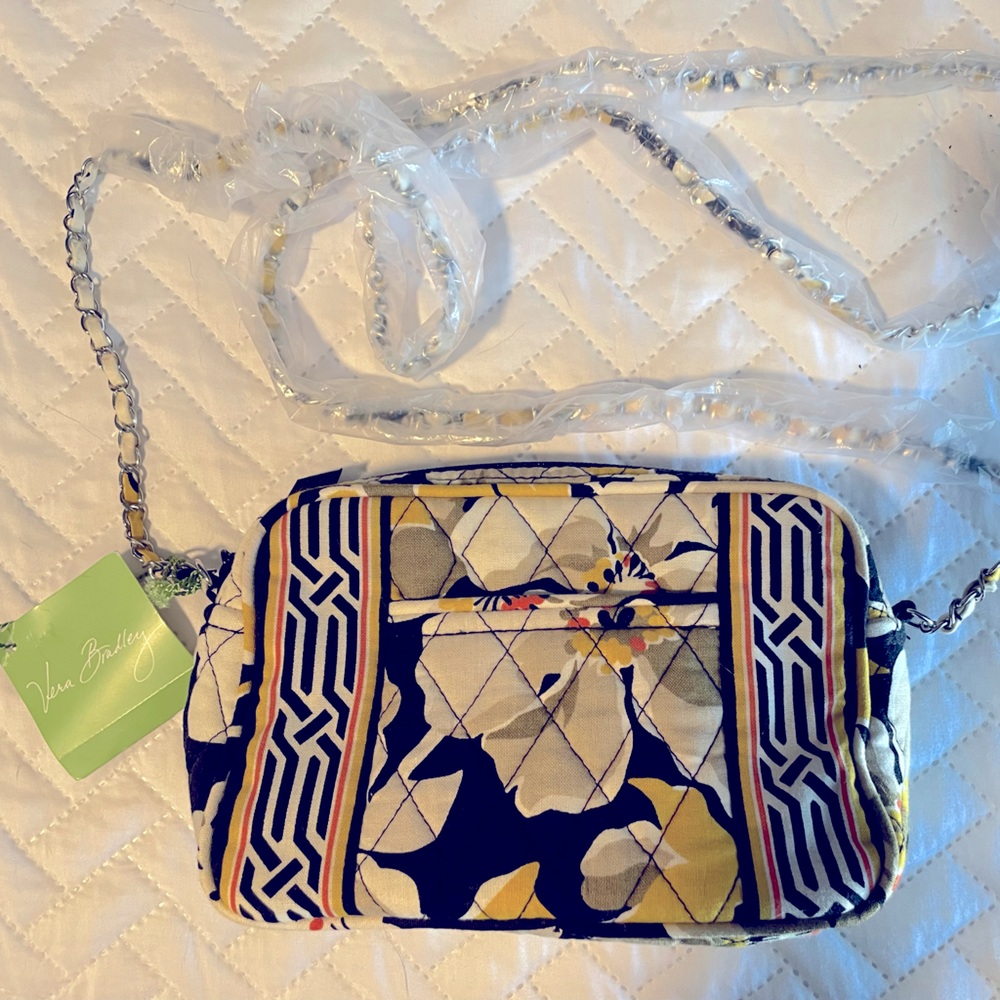Vera Bradley Mini Chain Bag in Dogwood NWT